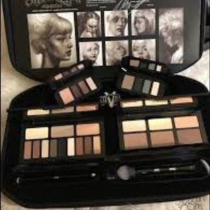 NIB Shade + Light Obsession Collectors Edition